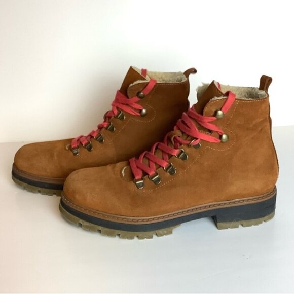 AVELLINI HIKING SUEDE SHEARLING LINED BOOTS 39 - Picture 2 of 13